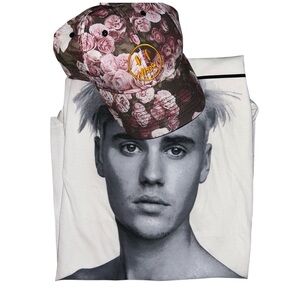 Drew House painted Roses Mascot Cap w/ Justin Bieber White T-Shirt NWT